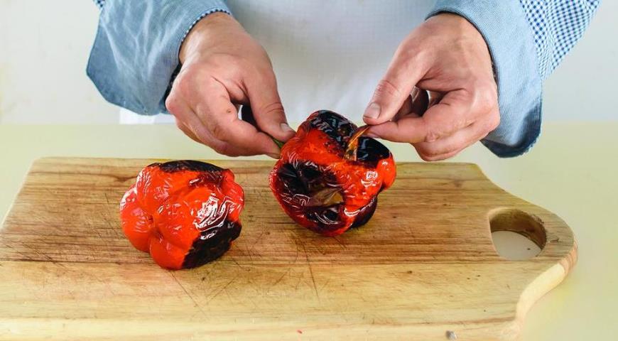 Фото приготовления рецепта: Фаршированные тунцоми и анчоусами помидоры, шаг №1